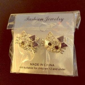 Hello kitty earrings
